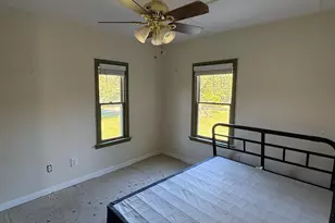 11005 Main Rd, East Marion, NY 11939 - Photo 15