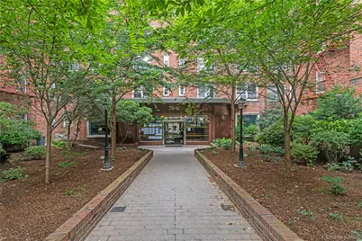 79-10 34th Avenue #7X, Jackson Heights, NY 11372 - Photo 19