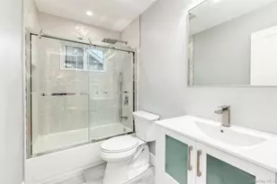 19 Mead Ln, Westbury, NY 11590 - Photo 19