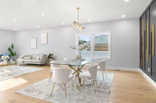 19 Mead Ln, Westbury, NY 11590 - Photo 33