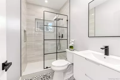 19 Mead Lane, Westbury, NY 11590 - Photo 17