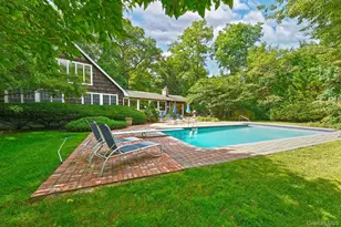 21 W Mall Dr, Huntington, NY 11743 - Photo 39