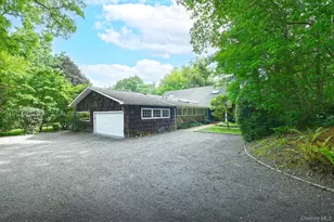 21 W Mall Dr, Huntington, NY 11743 - Photo 3