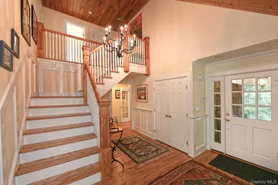 21 W Mall Drive, Huntington, NY 11743 - Photo 27