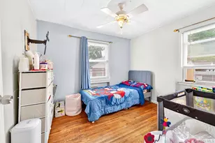 588 Newton Ave, Uniondale, NY 11553 - Photo 19