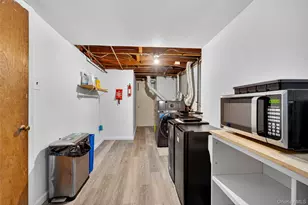 588 Newton Ave, Uniondale, NY 11553 - Photo 27