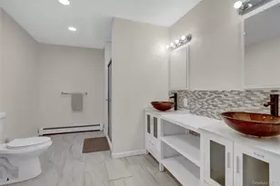 125 Grand Ave, Shirley, NY 11967 - Photo 13