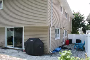 1944 Lowell Ln, Merrick, NY 11566 - Photo 5