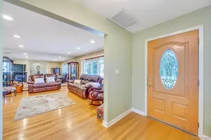 338 Stewart Ave, Bethpage, NY 11714 - Photo 13