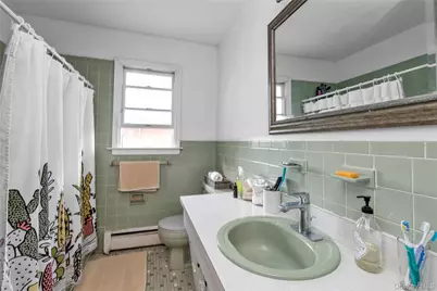 41 Jackson Avenue, Mineola, NY 11501 - Photo 19