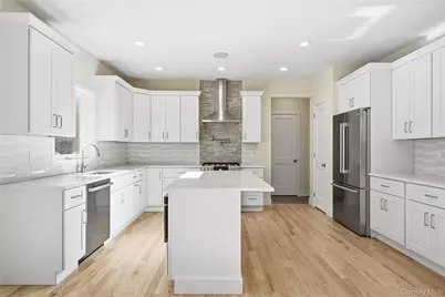 2 Fourth Avenue, Centereach, NY 11720 - Photo 5