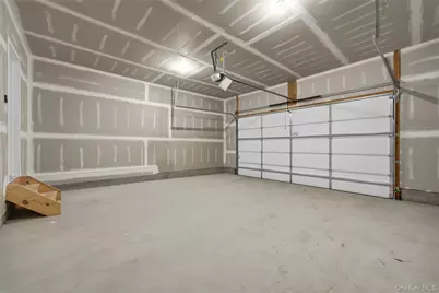 2 Fourth Avenue, Centereach, NY 11720 - Photo 31