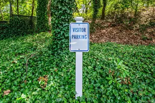 200 Lexington Ave, Oyster Bay, NY 11771 - Photo 17