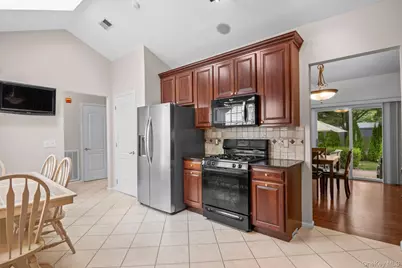 37 Constantine Way, Mount Sinai, NY 11766 - Photo 15