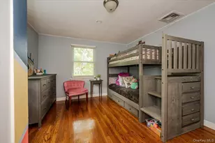 113 Old Mill Rd, Great Neck, NY 11023 - Photo 19