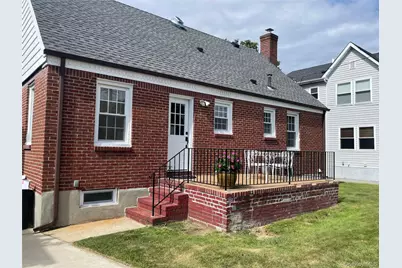 24 Tulip Lane, New Hyde Park, NY 11040 - Photo 3