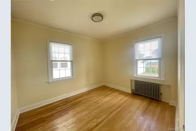 24 Tulip Lane, New Hyde Park, NY 11040 - Photo 21