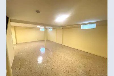 24 Tulip Lane, New Hyde Park, NY 11040 - Photo 29