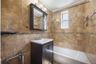 1304 Midland Avenue #C20, Yonkers, NY 10704 - Photo 17