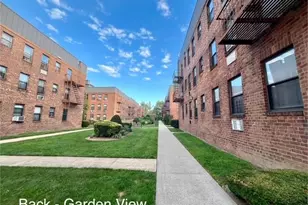 47-21 215 Pl, Bayside, NY 11364 - Photo 15