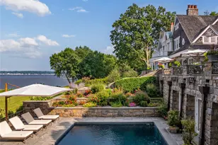 227 Dock Ln, Great Neck, NY 11024 - Photo 29