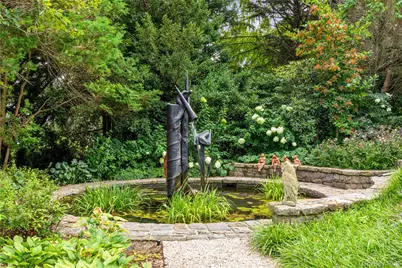 227 Dock Lane, Great Neck, NY 11024 - Photo 39