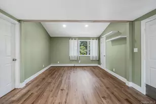 10 Roy Ave, West Islip, NY 11795 - Photo 23