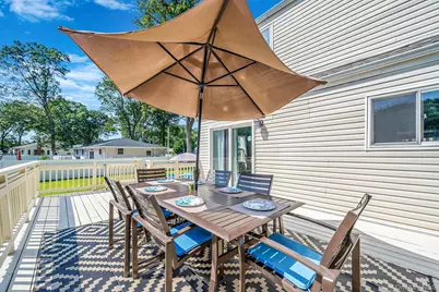 10 Roy Avenue, West Islip, NY 11795 - Photo 33