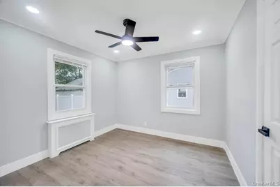 674 Winthrop Drive, Uniondale, NY 11553 - Photo 7