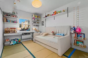 100-12 Shore Front Pkwy, Rockaway Park, NY 11694 - Photo 21