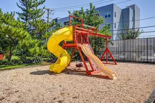 100- 18 Baker Ct, Island Park, NY 11558 - Photo 23