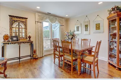 100-18 Baker Court, Island Park, NY 11558 - Photo 7