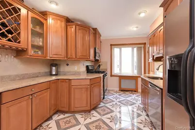 108-30 67 Avenue, Forest Hills, NY 11375 - Photo 9