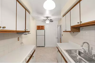 485 Bronx River Road #A21, Yonkers, NY 10704 - Photo 3