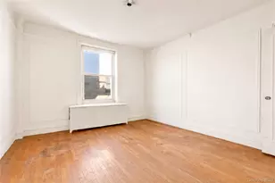 390 Riverside Dr, New York, NY 10025 - Photo 17