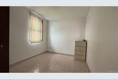 10154 102nd Street, Ozone Park, NY 11416 - Photo 19