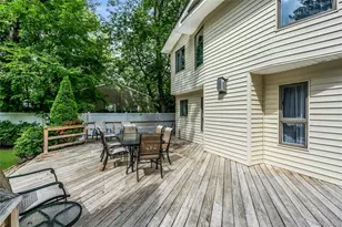 58 Rhoda Ave, Smithtown, NY 11787 - Photo 27