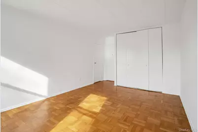 510 Midland Avenue #2H, Yonkers, NY 10704 - Photo 15