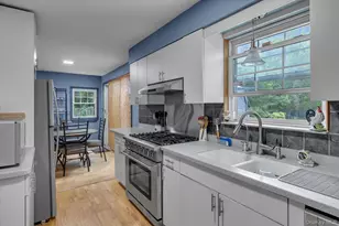 153 Patchogue-Yaphank Rd, Yaphank, NY 11980 - Photo 5