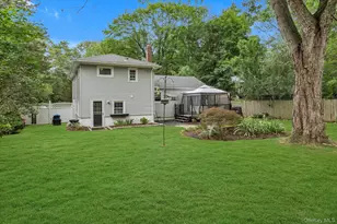 153 Patchogue-Yaphank Rd, Yaphank, NY 11980 - Photo 19