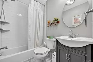 82 Hillside Dr, Marlboro, NY 12542 - Photo 21