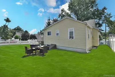 2355 Mitchell Place, Bellmore, NY 11710 - Photo 15