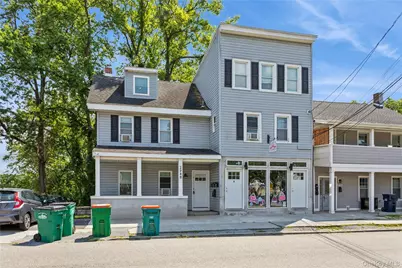 2748 W Main Street, Poughkeepsie, NY 12590 - Photo 23