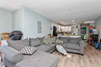 2748 W Main Street, Poughkeepsie, NY 12590 - Photo 17