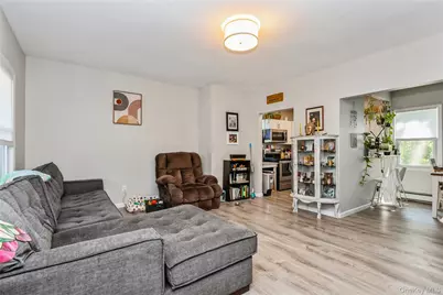 2748 W Main Street, Poughkeepsie, NY 12590 - Photo 5