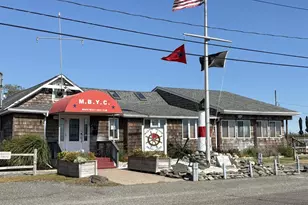 188 Washington Ave, Mastic Beach, NY 11951 - Photo 21