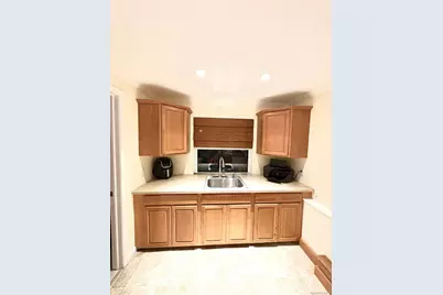 188 Washington Avenue, Mastic Beach, NY 11951 - Photo 9