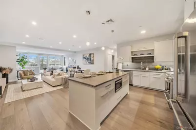 101 Searing Avenue #408, Mineola, NY 11501 - Photo 9