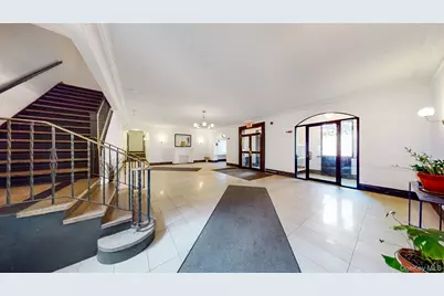 385 Argyle Road #2K, Brooklyn, NY 11218 - Photo 3