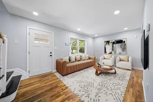 21 Lehigh Ave, Centereach, NY 11720 - Photo 5